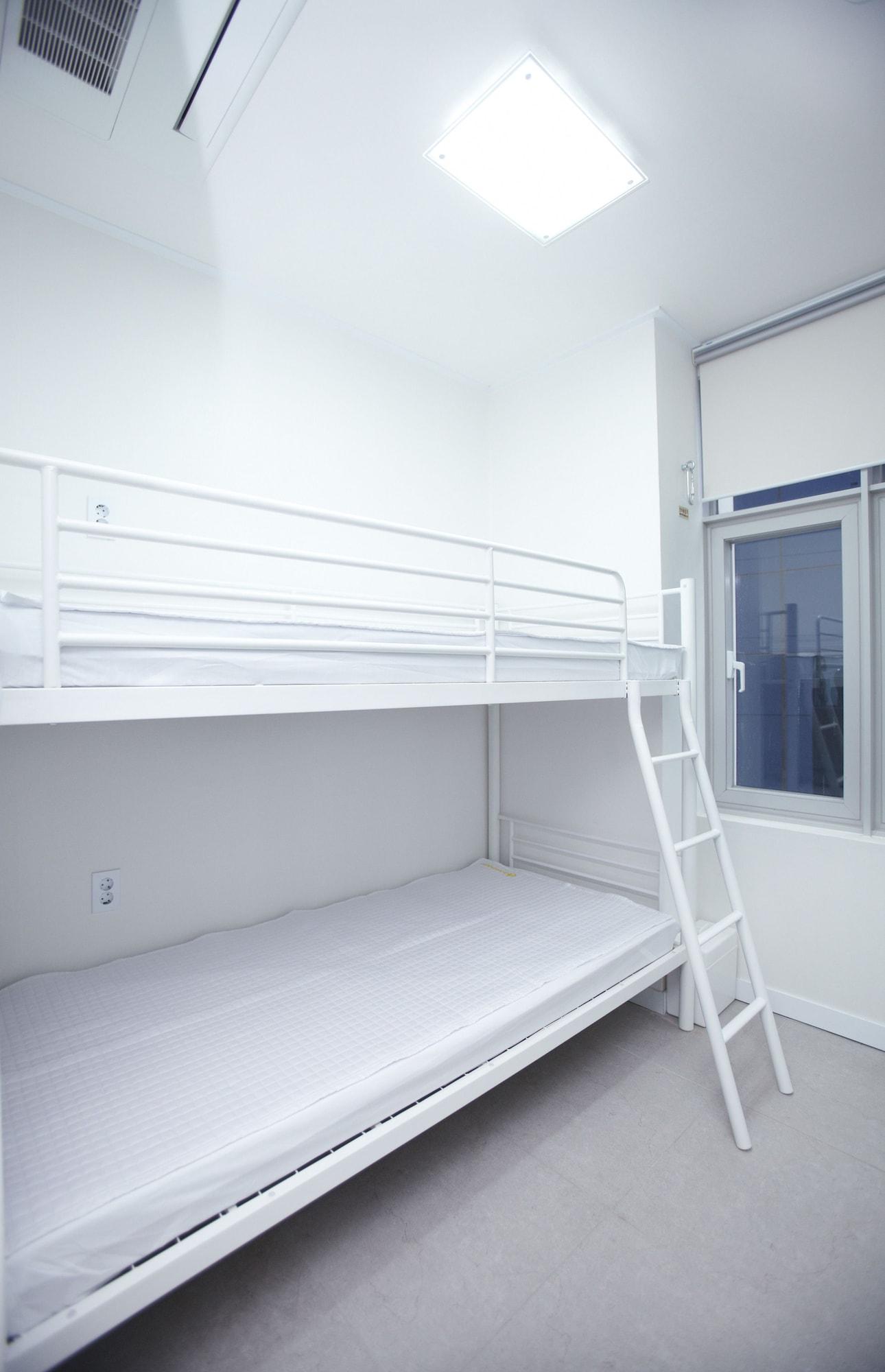 24 Guesthouse Kyunghee University Seoul Bagian luar foto