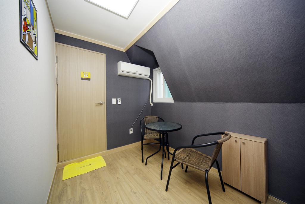 24 Guesthouse Kyunghee University Seoul Bagian luar foto